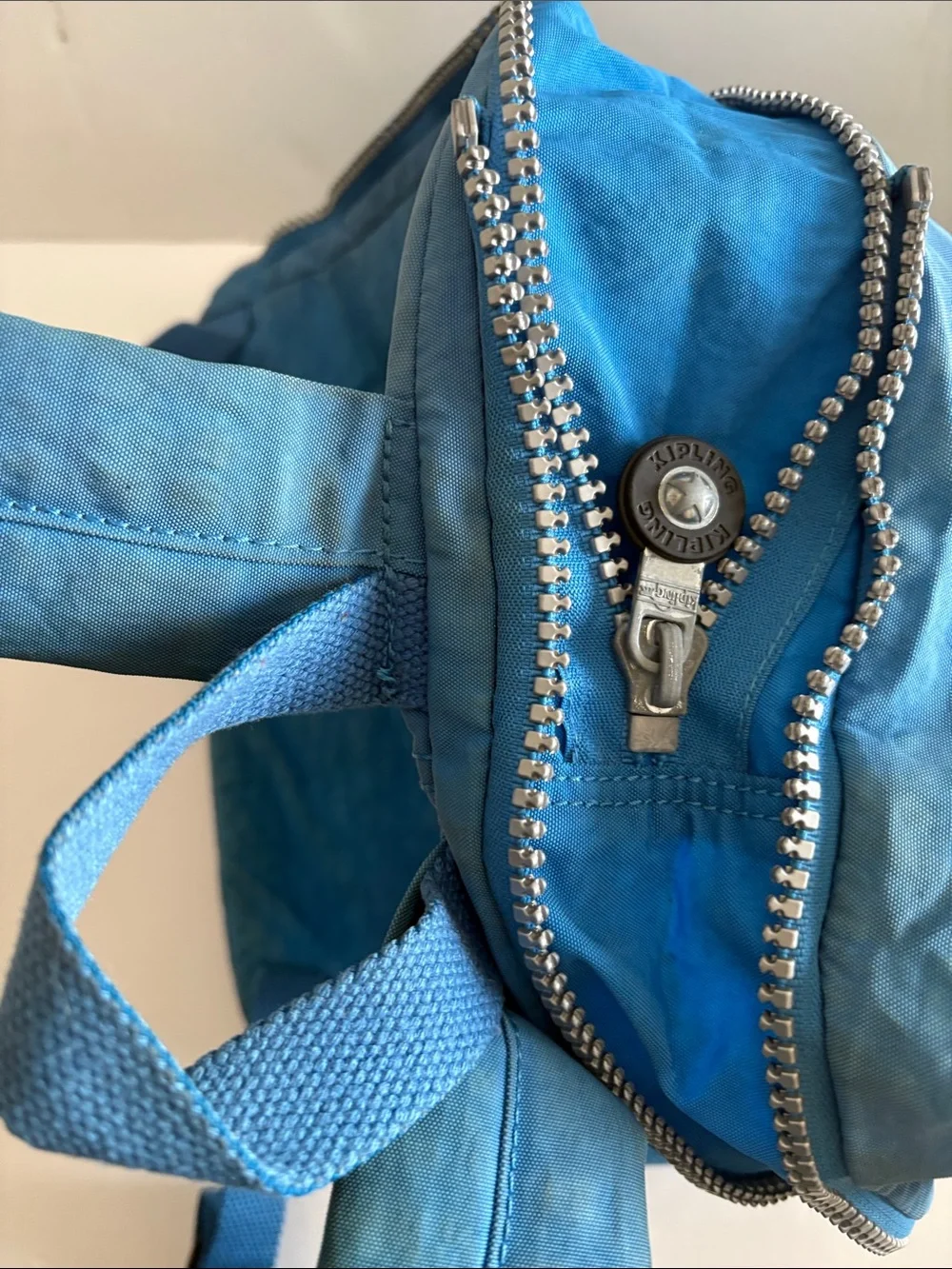 Kipling Sky Blue Nylon Daypack Front Zip Pocket X-Large backpack travel school